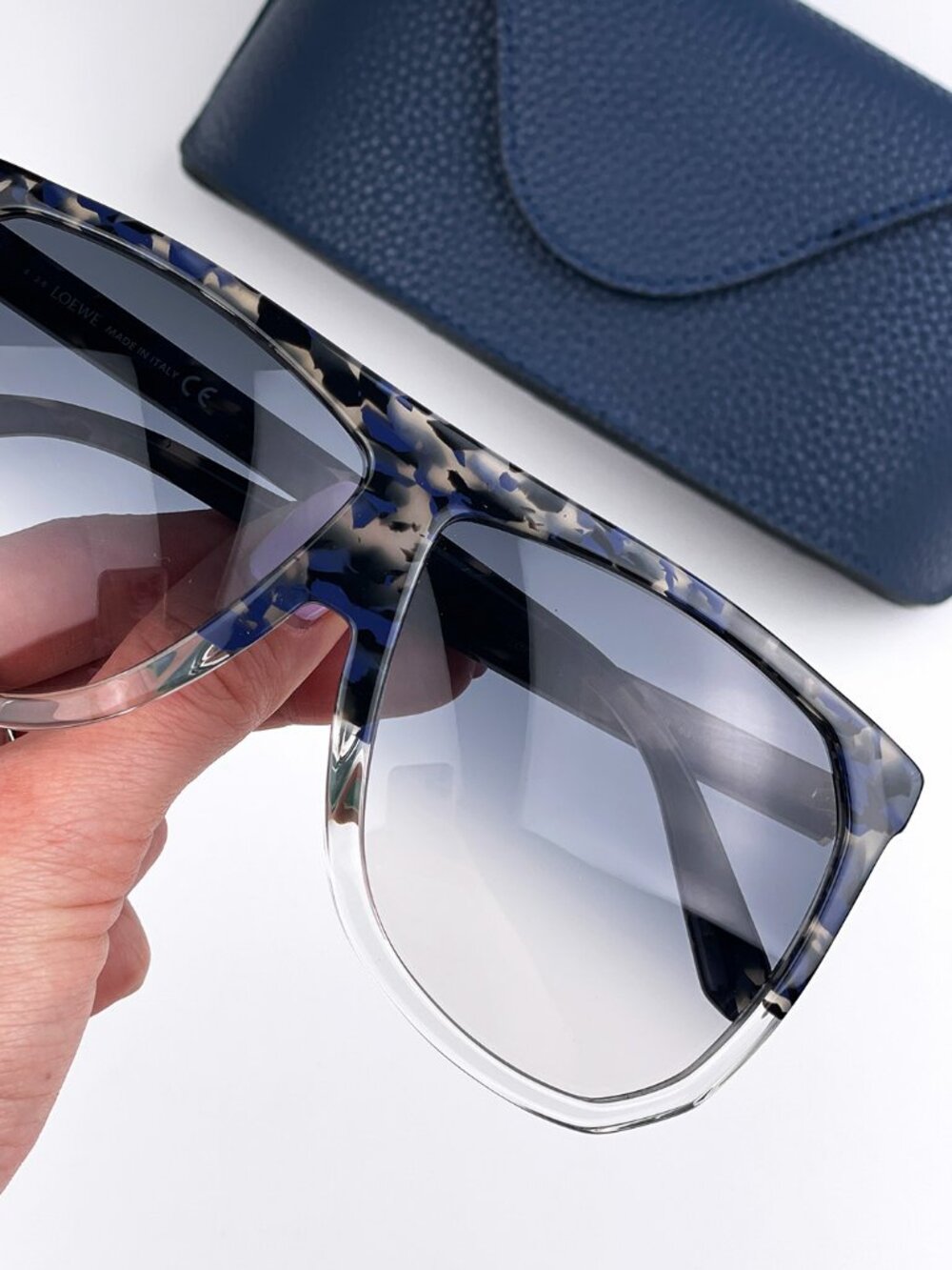 LOEWE LW40001F 56B SHINY BLUE HAVANA SHIELD SUNGLASSES